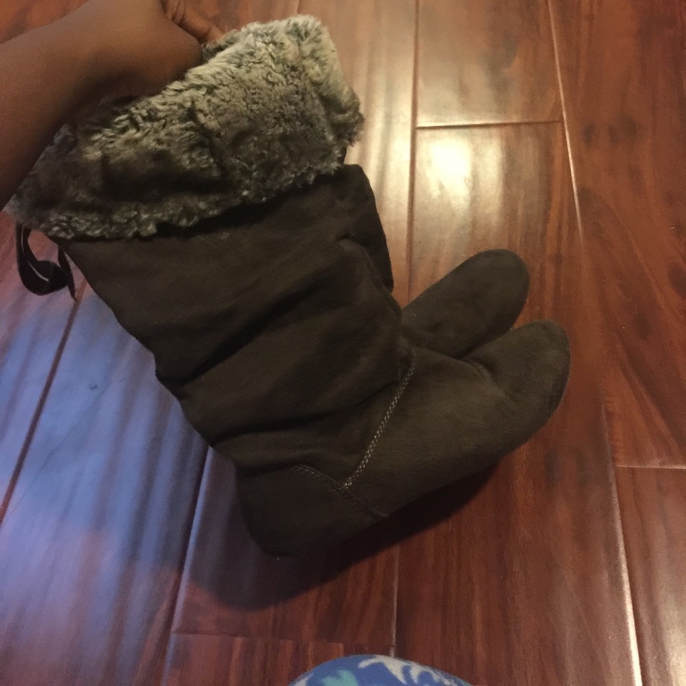 Winter boots