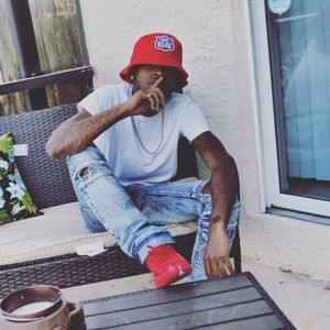 Meet your Posher, Same'ol