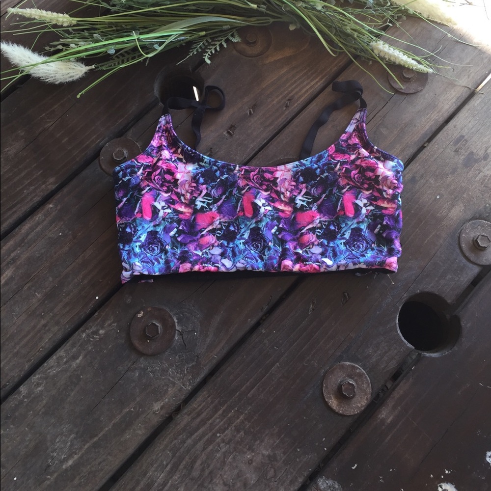 Strappy Bralette!