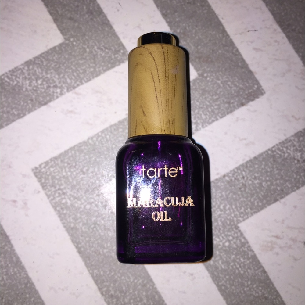 Tarte Maracuja Oil