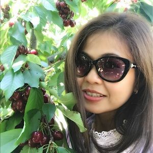 Meet your Posher, Thu van