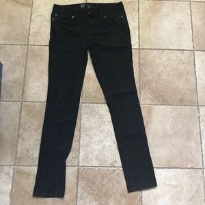 Black Skinny Jeans
