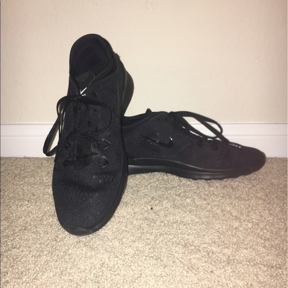 NIKE 5.0 FREE RUNS✨