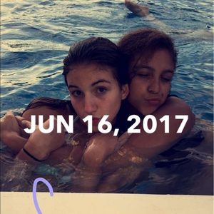 Meet your Posher, Mikayla