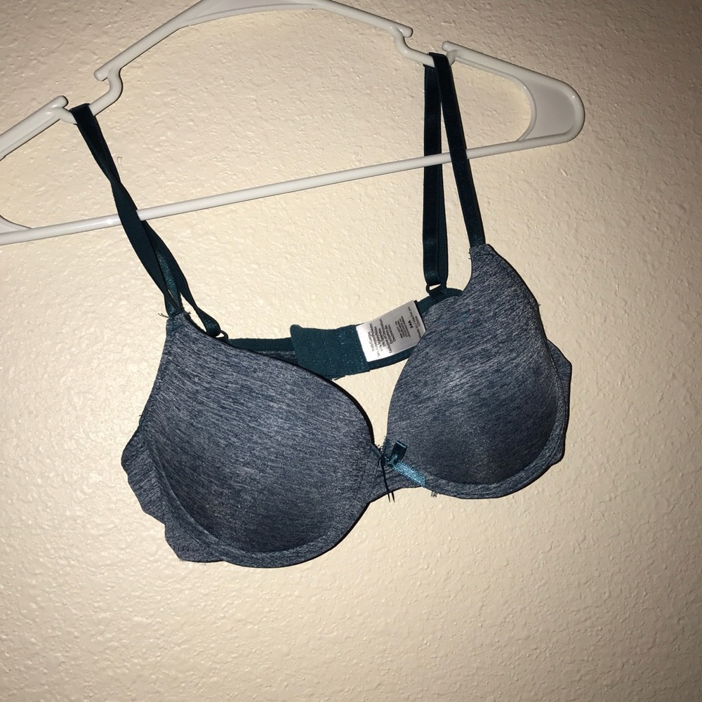 34A Bra