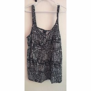 Torrid black & white tank top
