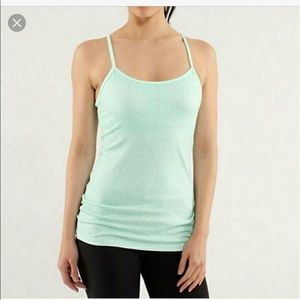 FINAL SALE 🎉 Lululemon Power Y Tank