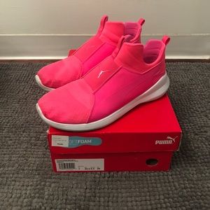 Pink Puma Rebel Mid Wins