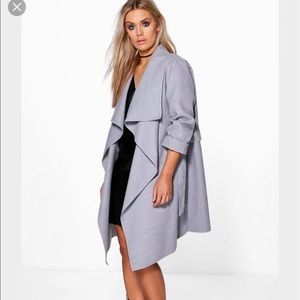 NWT SZ20 BOOHOO COAT! 😍