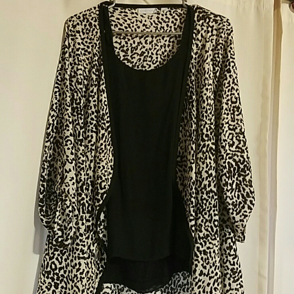 SWING SHEER TANK  ( print jacket not available)