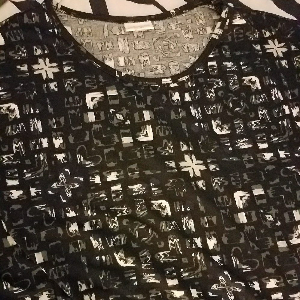 Lularoe Irma Black and White Unicorn 2xl