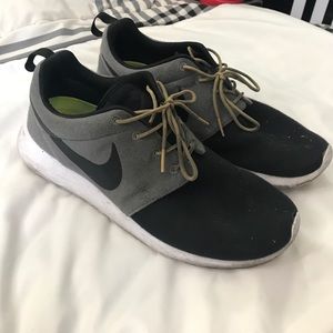Nike Roshe 1 2 Custom Gray Black Gold Men's