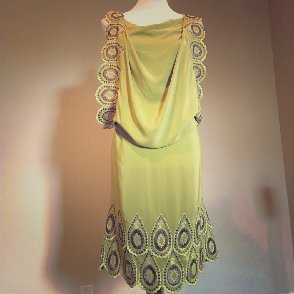 BCBG MAXAZARIA RUNWAY unique Silk green dress S