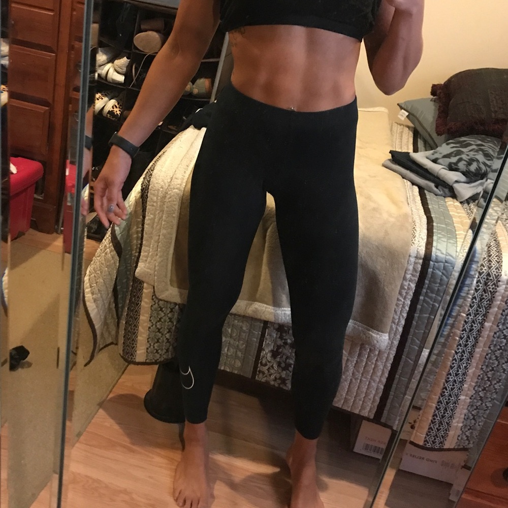 Nike Logo Legging - Picture 1 of 5