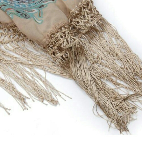 LAST ONE Kiss The Sky Spanish Floral Fringe Kimono - Picture 5 of 8