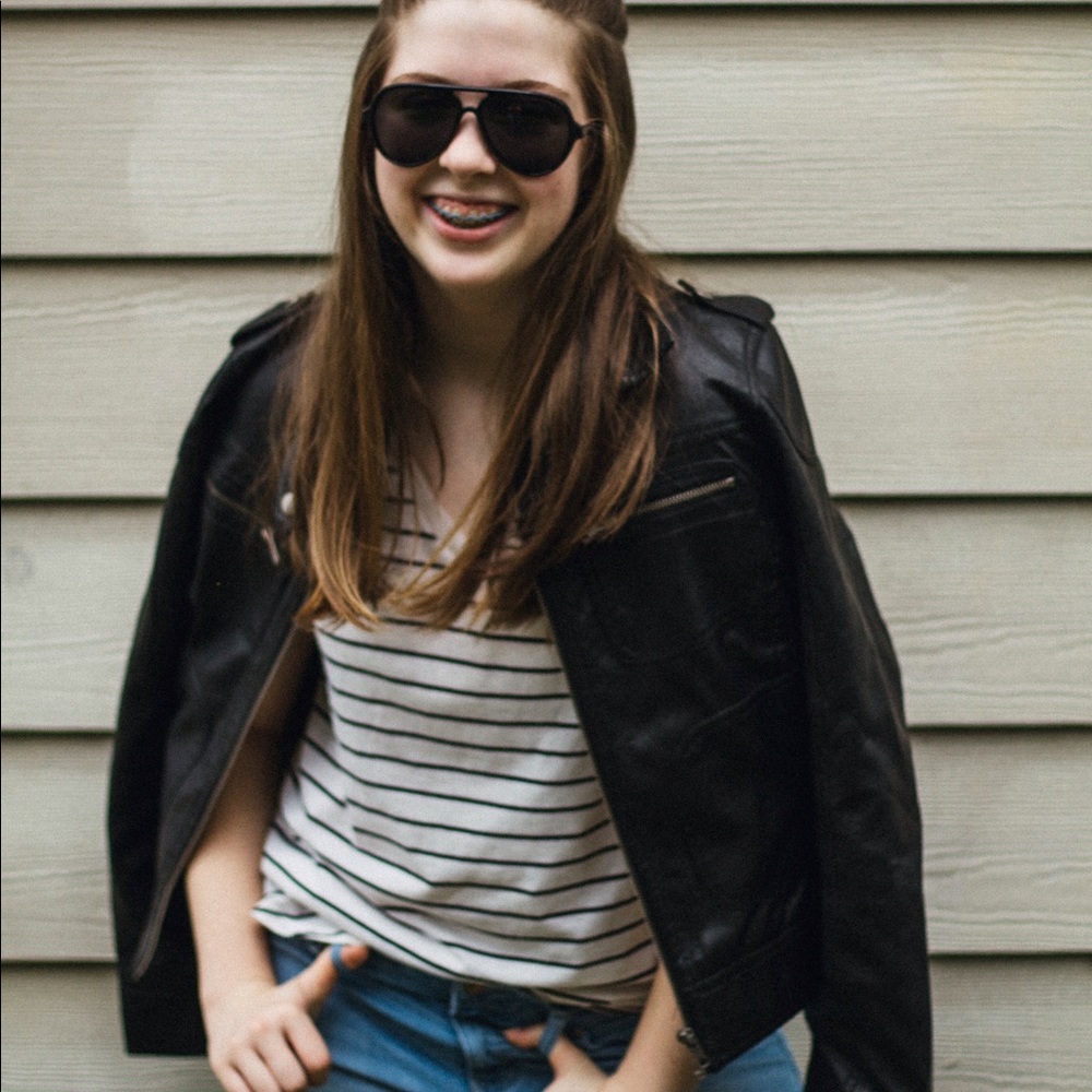 Meet your Posher, Neleh