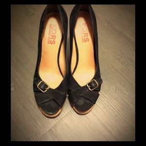 KORS Michael Kors platform pumps