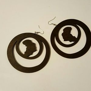 Africa wooden earrings