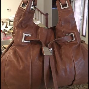MICHEAL KORS HOBO