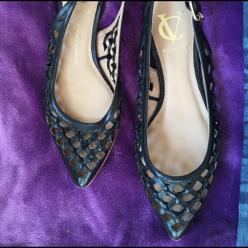 Vince Camuto Black flats