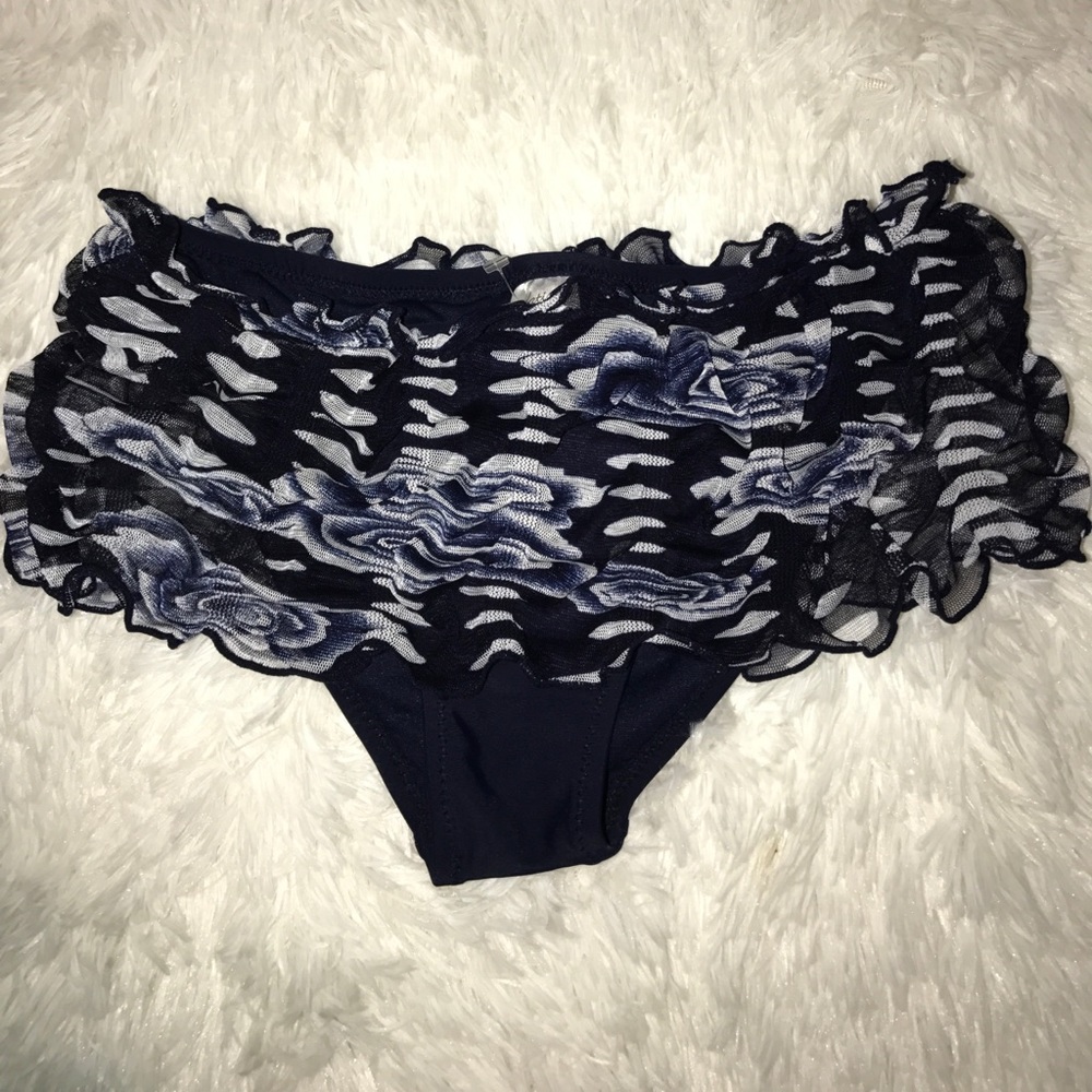 Bathing suits 👙 - Picture 6 of 6