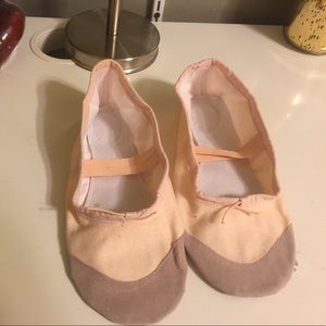 Ballet slippers