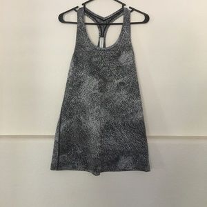 Lululemon razor back