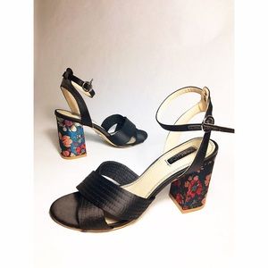 TOPSHOP SATIN BLOCK HEEL SANDALS