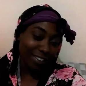 Meet your Posher, Angelique