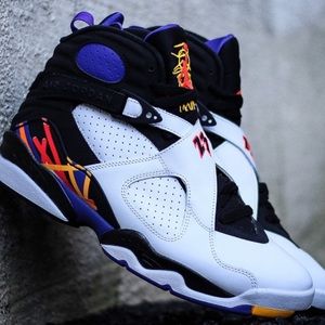 FINAL PRICE Air Jordan Retro 8s 3Peat Size 6.5y