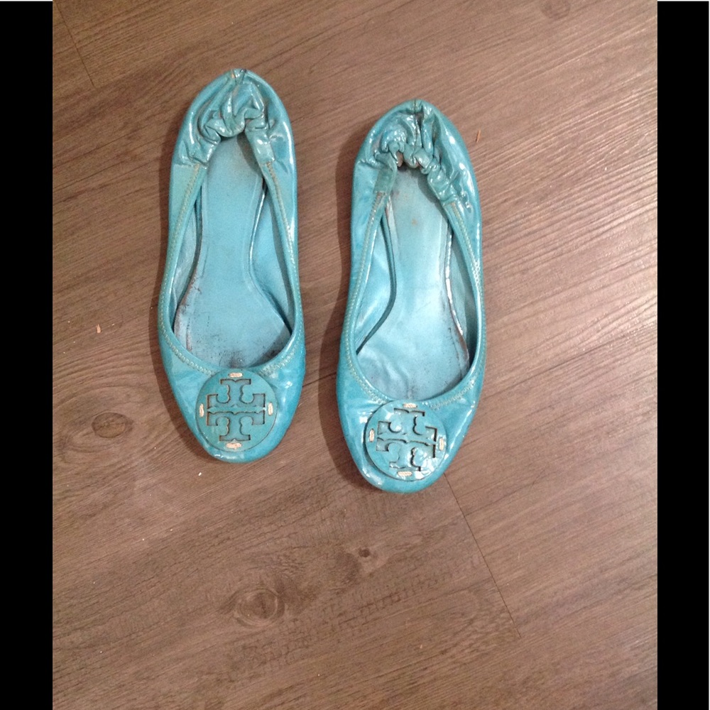 Tory Burch Patent Reva flats in turquoise