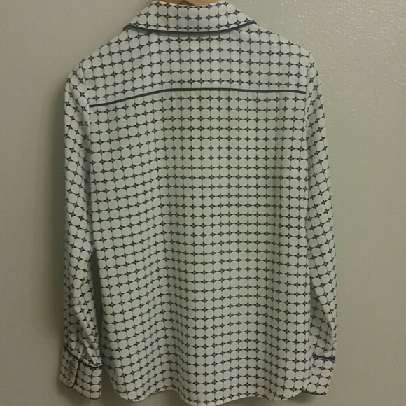 Adrianna Papell Button-Up Blouse - Picture 5 of 6