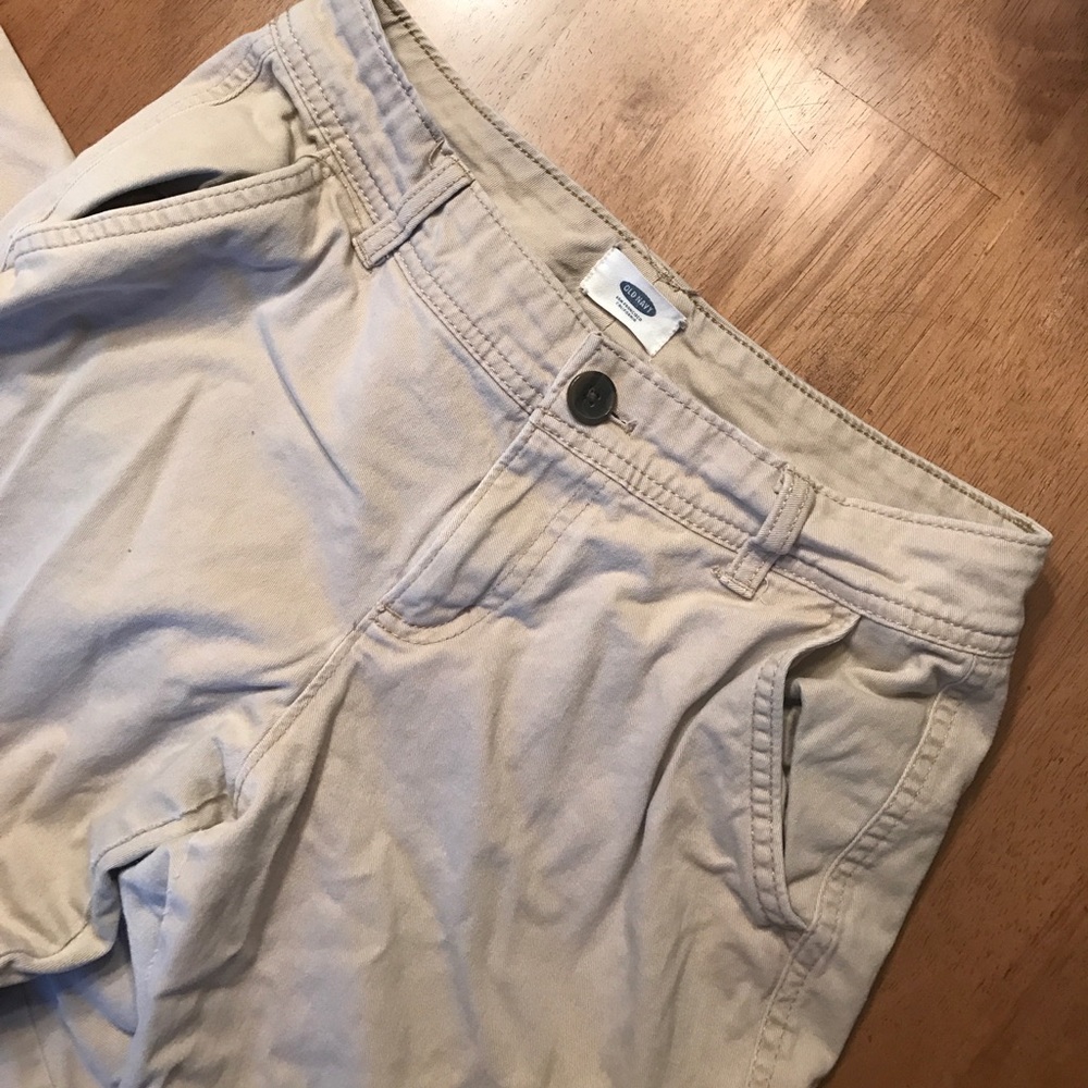 « Old Navy Khaki Pants »
