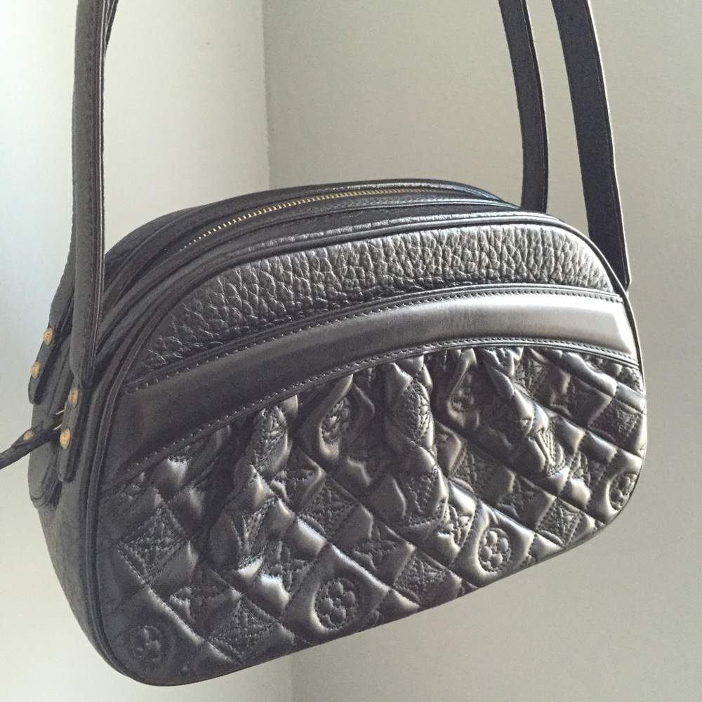 Louis Vuitton Klara Vienna in Black Monogram