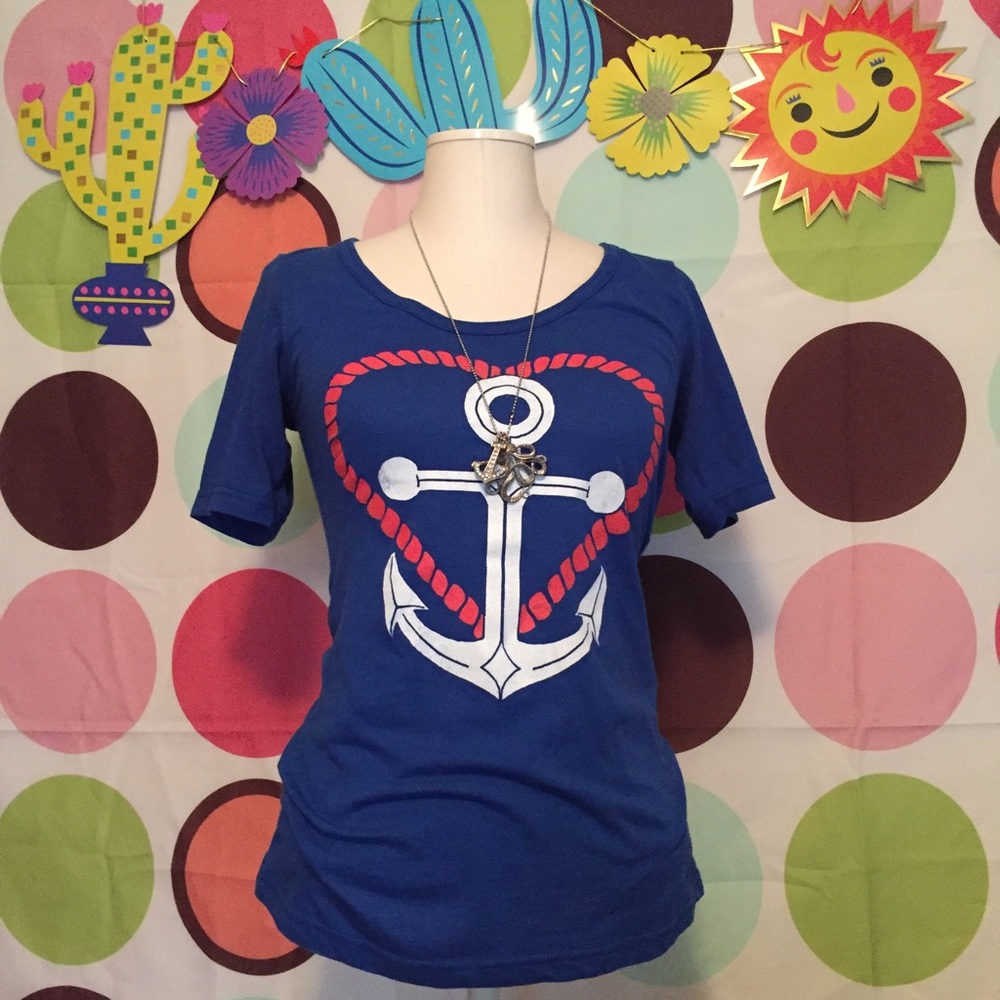 Anchor design boatneck top like new size M