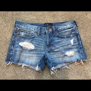 Brand new w/o tags lucky brand distressed short