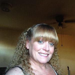 Meet your Posher, Vickie