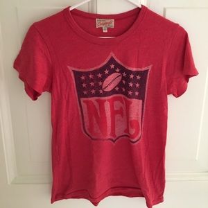 Junk Food NFL tee