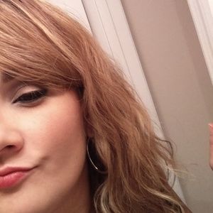 Meet your Posher, Ann