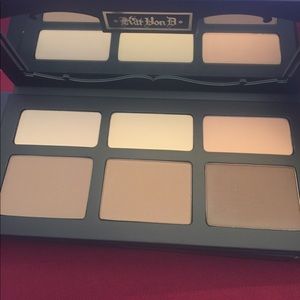 Brand New Kat Von D Contour Palette
