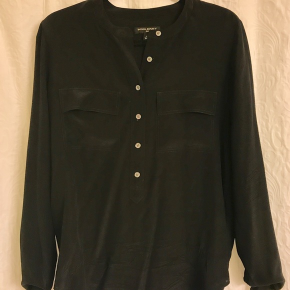 Banana Republic 100% Silk Black Blouse - Picture 3 of 5