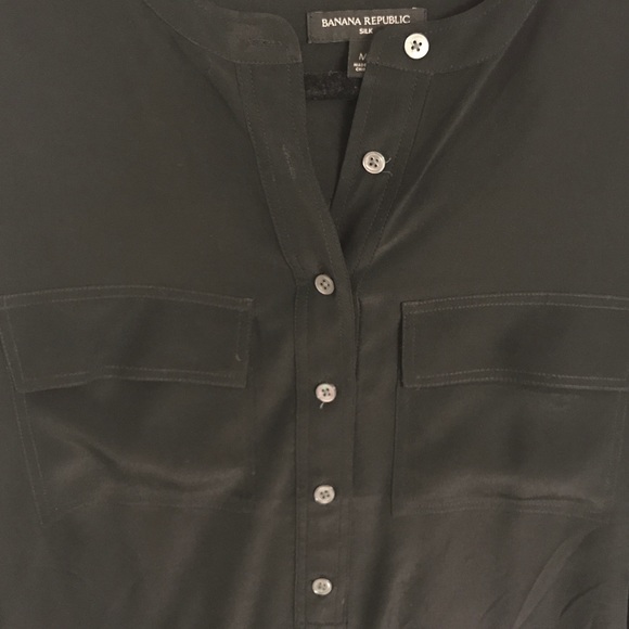 Banana Republic 100% Silk Black Blouse - Picture 2 of 5