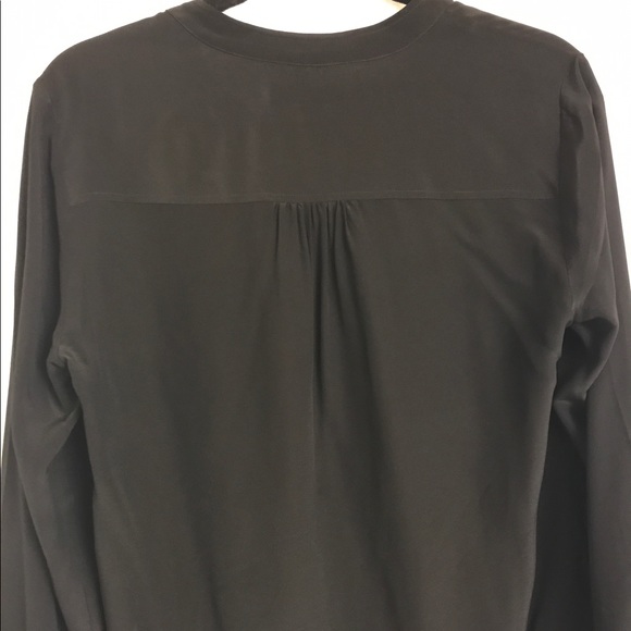 Banana Republic 100% Silk Black Blouse - Picture 4 of 5