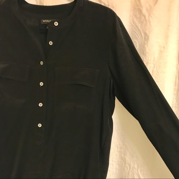 Banana Republic 100% Silk Black Blouse - Picture 5 of 5