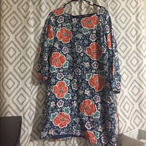Old Navy patterned dress