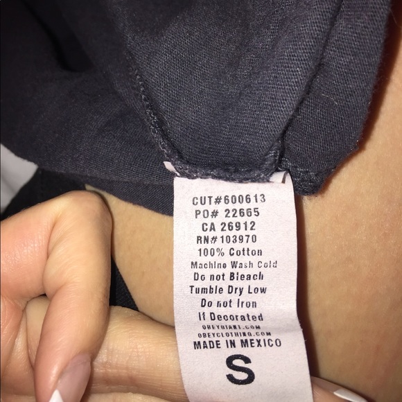 Obey Shirt - Picture 3 of 3