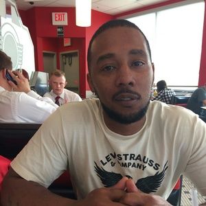 Meet your Posher, Jerome