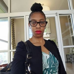 Meet your Posher, Jontaye