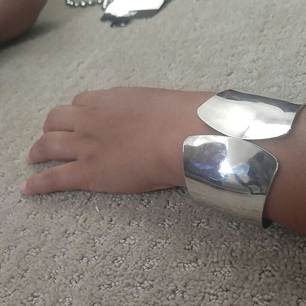 Silver bracelet