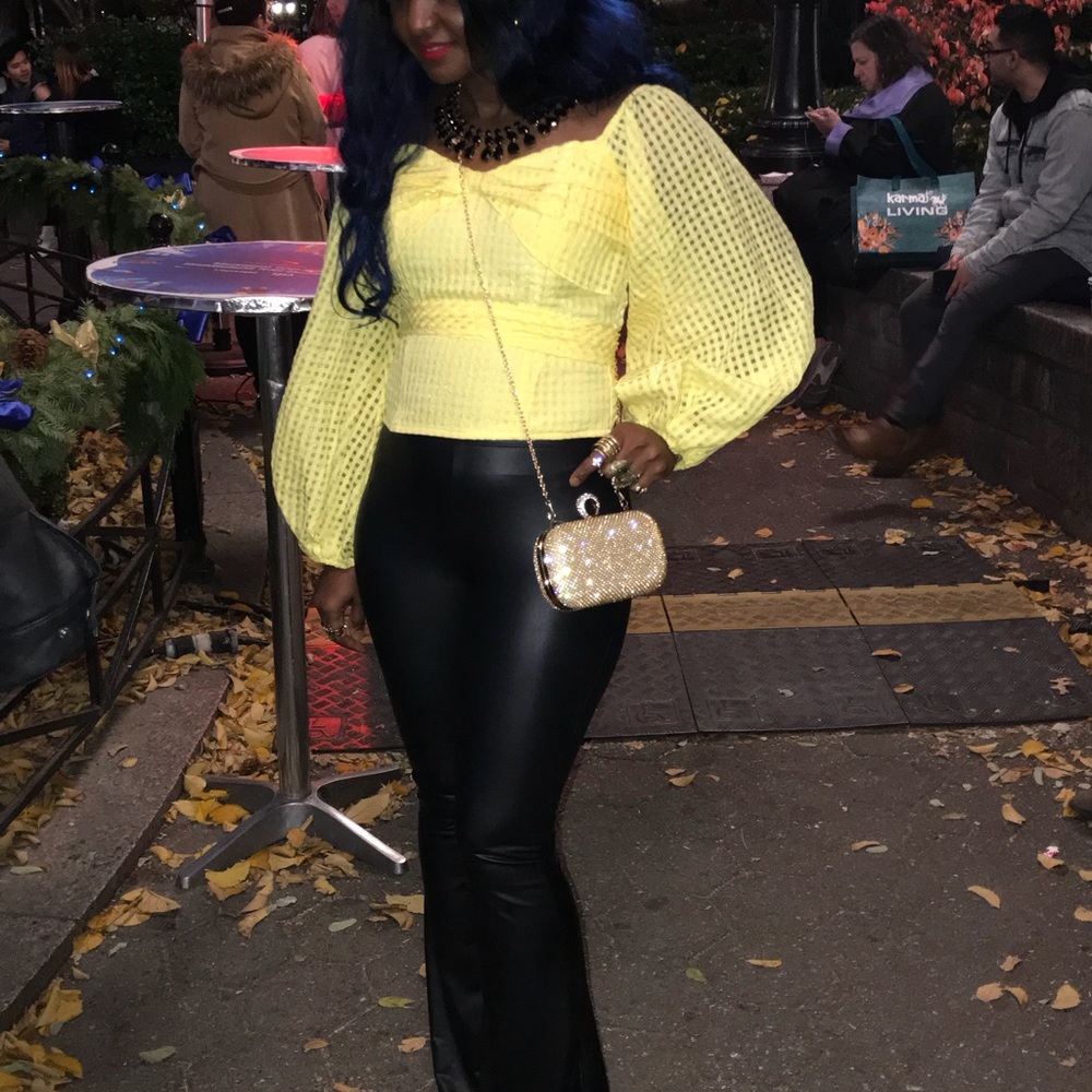 🎉Just In🎉Simulated Diamond Studded Clutch - Picture 8 of 8